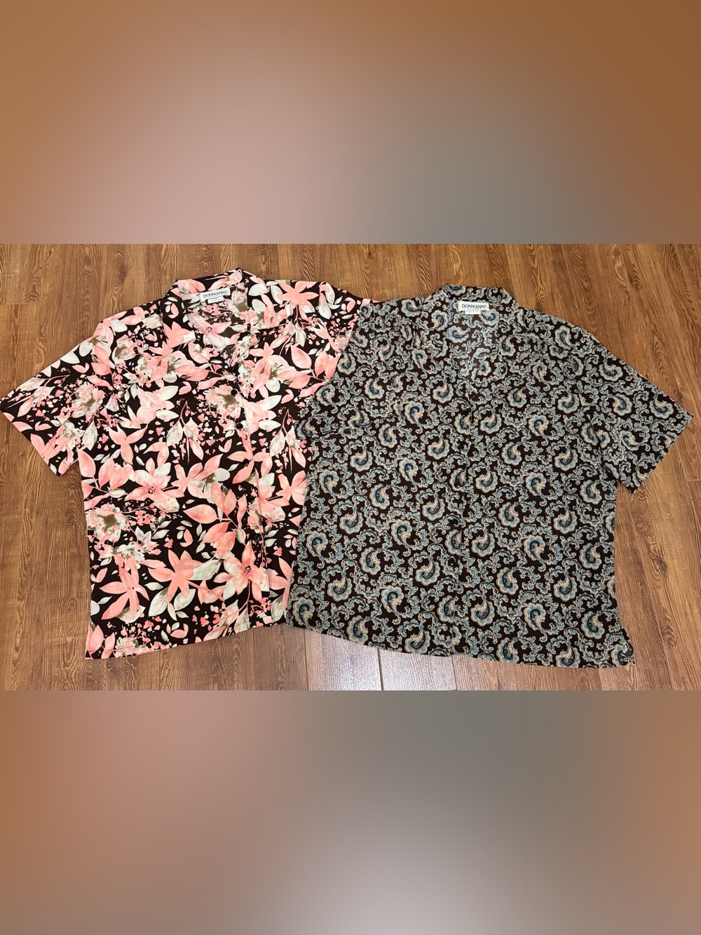 Women’s Tops by Donnkenny - Floral & Paisley - Button-Up -Short Sleeve - Size XL